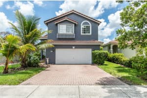 293 NW 107th Ave, Pembroke Pines, FL 33026, Sold 07/26/19