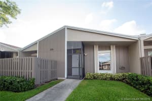 576 Woodgate Cir, Sunrise, FL 33326, Sold 07/15/19
