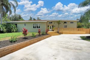 2750 SW 140th Terrace, Davie, FL 33330, Sold 08/06/19