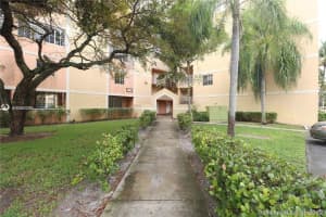 6115 NW 186th St, Hialeah, FL 33015, Sold 07/11/19