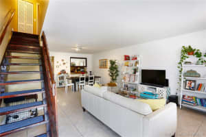 10206 SW 77th Ct, Miami, FL 33156, Sold 07/31/19