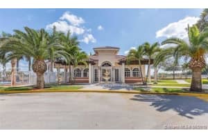 17801 NW 74th Ct, Hialeah, FL 33015, Sold 08/28/19