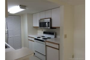 9811 Westview Dr, Coral Springs, FL 33076, Sold 07/31/19