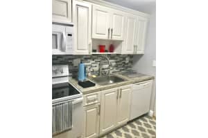 9707 Hammocks Blvd, Miami, FL 33196, Sold 11/15/19