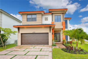 8788 NW 157th Terrace, Miami Lakes, FL 33016, Sold 08/20/19