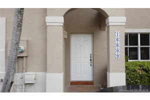 16609 NW 70th Ave, Hialeah, FL 33014, Sold 08/14/19
