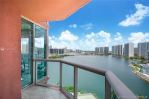3370 Hidden Bay Dr, Aventura, FL 33180, Sold 09/04/20