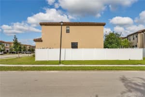 4638 NW 59th St, Fort Lauderdale, FL 33319, Sold 08/30/19