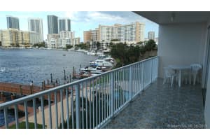 400 Golden Isles Dr, Hallandale Beach, FL 33009, Sold 11/08/19