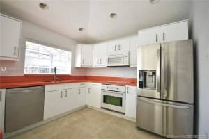 5771 NW 98th Ct, Doral, FL 33178, Sold 09/27/19