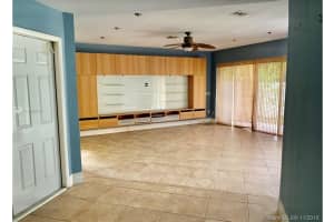 10305 NW 43rd Terrace, Doral, FL 33178, Sold 11/22/19