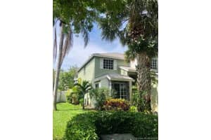 10975 SW 11th Pl, Davie, FL 33324, Sold 08/05/19