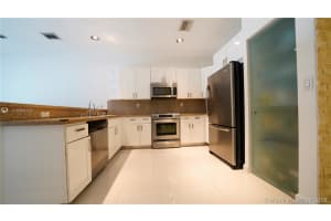 7516 NW 114th Pl, Medley, FL 33178, Sold 10/02/19