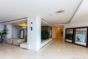 881 Ocean Dr #22d, Key Biscayne, FL 33149, Sold 03/16/20