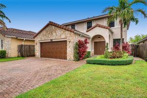 9803 NW 8th St, Miami, FL 33172, Sold 02/14/20