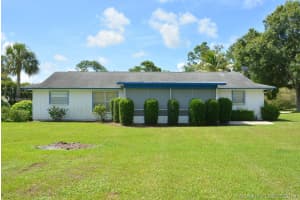 5620 SE Paramount Dr, Stuart, FL 34997, Sold 10/08/19