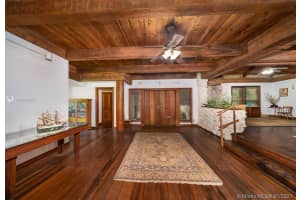 511 N Mashta Dr, Key Biscayne, FL 33149, Sold 03/24/21