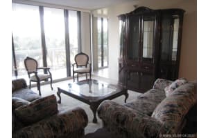 3640 Yacht Club Dr, Aventura, FL 33180, Sold 07/10/20