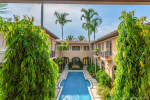 441 Island Dr, Key Biscayne, FL 33149, Sold 06/25/20