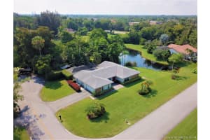 4470 SW 105th Ave, Davie, FL 33328, Sold 10/03/19