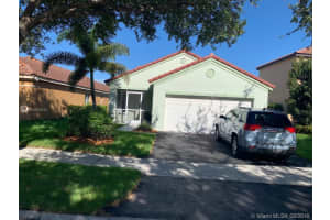 1487 Presidio Dr, Weston, FL 33327, Sold 11/07/19
