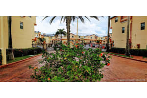 925 NW 82nd Ave, Miami, FL 33126, Sold 09/06/19