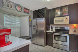 811 NW 108th Terrace, Pembroke Pines, FL 33026, Sold 08/29/19