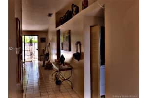 19336 NW 67th Pl, Hialeah, FL 33015, Sold 07/30/19