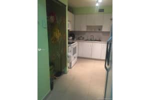 1900 W 68th St APT E208, Hialeah, FL 33014, Sold 10/11/19