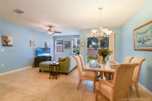 256 Las Brisas Cir, Weston, FL 33326, Sold 09/13/19