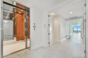 17475 Collins Ave, Sunny Isles Beach, FL 33160, Sold 11/02/20