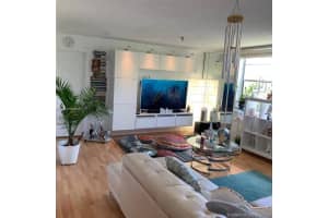 671 NE 195th St #224e, Miami, FL 33179, Sold 03/13/20