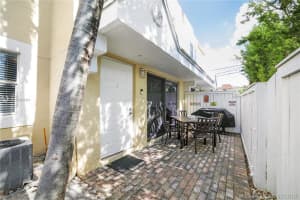 4530 SW 68th Ct Cir, Miami, FL 33155, Sold 09/26/19
