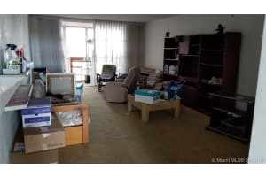 1401 NE Miami Gardens Dr, Miami, FL 33179, Sold 08/30/19