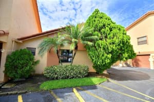 11288 SW 9th Ct, Pembroke Pines, FL 33025, Sold 08/27/19