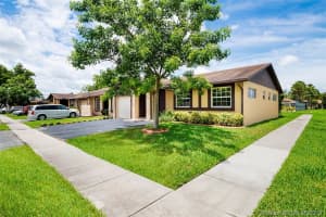 3340 E Meadows Cir, Miramar, FL 33025, Sold 08/16/19