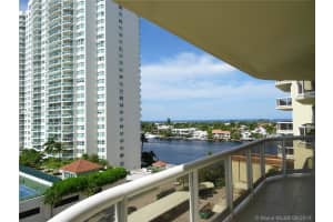 20191 E Country Club Dr, Miami, FL 33180, Sold 11/13/19