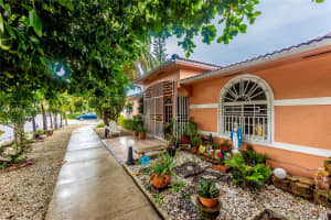 3196 W 79th Pl, Hialeah, FL 33018, Sold 11/15/19