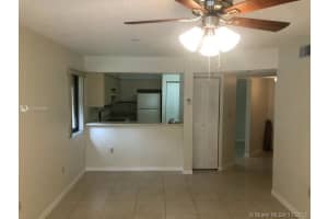 15495 Miami Lakeway N, Hialeah, FL 33014, Sold 01/31/20