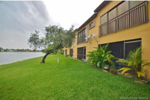 9052 NW 45th Ct, Sunrise, FL 33351, Sold 08/30/19