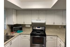11071 NW 7th St, Miami, FL 33172, Sold 09/26/19