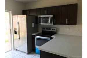 8039 Lake Dr, Doral, FL 33166, Sold 11/13/19