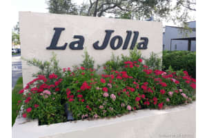 9029 SW 113th Pl Cir W, Miami, FL 33176, Sold 01/13/20