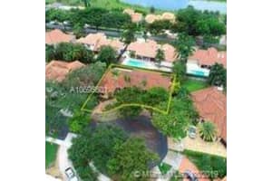 15560 NW 83rd Ct, Miami Lakes, FL 33016, Sold 10/04/19