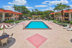 138 SW 108th Ave, Miami, FL 33174, Sold 09/30/19