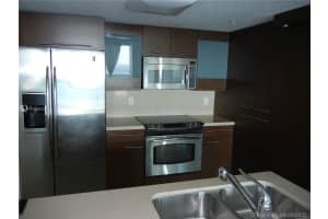 1800 N Bayshore Dr, Miami, FL 33132, Sold 04/05/21