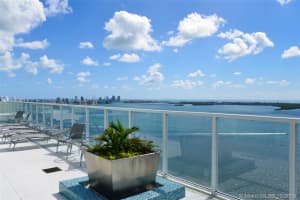 218 SE 14th St, Miami, FL 33131, Sold 10/31/19