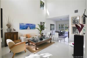 399 Mallard Rd, Weston, FL 33327, Sold 08/23/19
