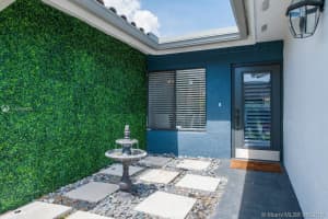 10329 SW 145th Ct, Miami, FL 33186, Sold 09/27/19
