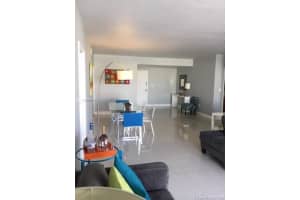 5825 Collins Ave #3a, Miami Beach, FL 33140, Sold 09/25/20